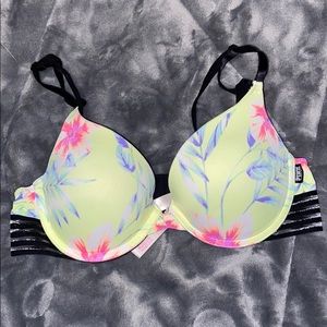 VS Pink Push up bra